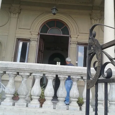 Bed & Breakfast Albatros 4*