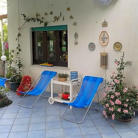 Albatros Bed & Breakfast 4*