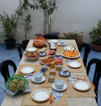 Albatros Bed & Breakfast 4*