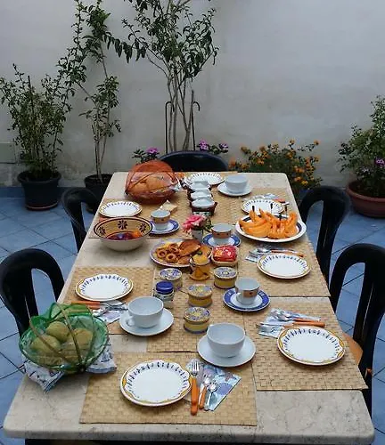 Albatros فندق مبيت وإفطار 4*