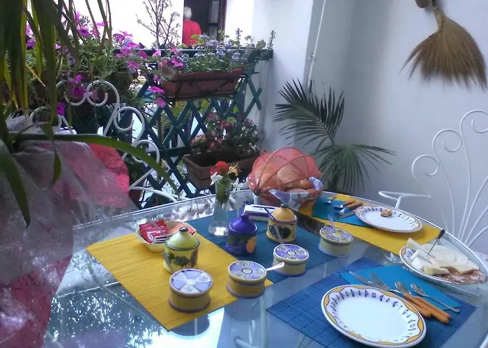 Albatros ليباري